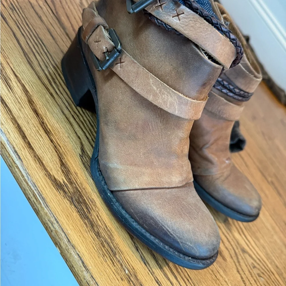Freebird by Steven Brown Ankle Boots with Buckle Straps - Picture 2 of 4